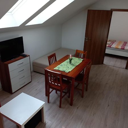 Alegria Natur Apartments Mikulov Luaran gambar