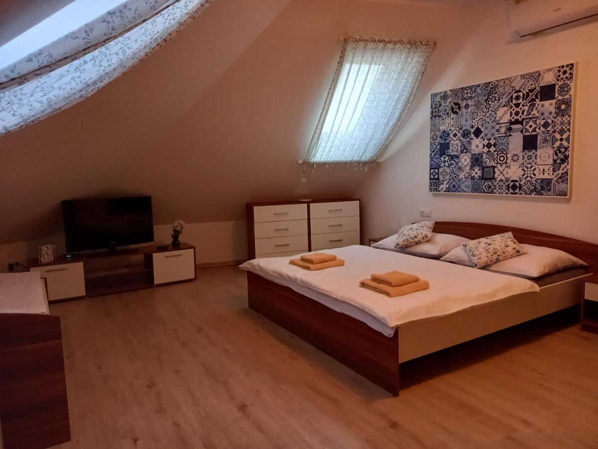 Alegria Natur Apartments Mikulov Luaran gambar