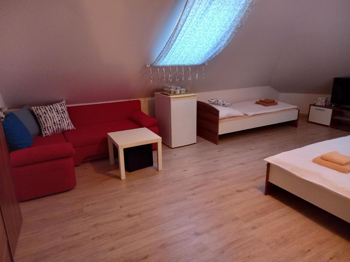 Alegria Natur Apartments Mikulov Luaran gambar