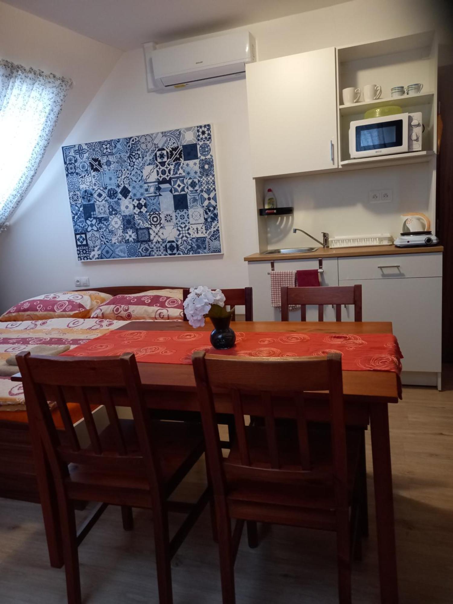 Alegria Natur Apartments Mikulov Luaran gambar