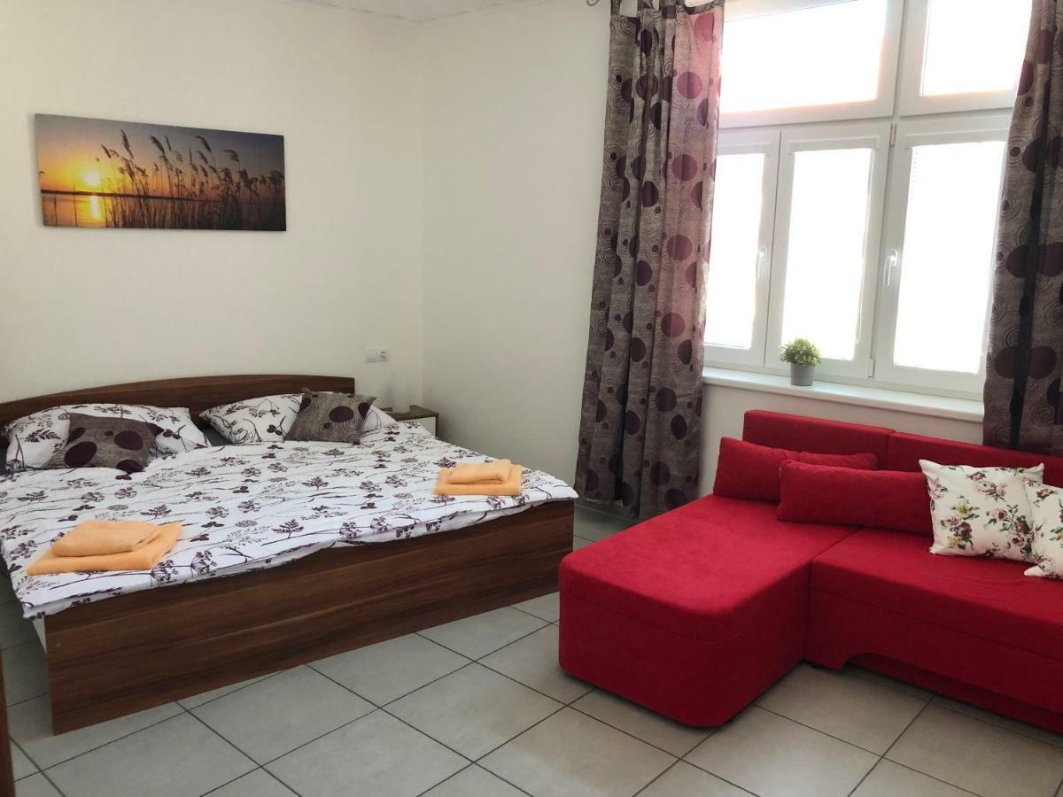 Alegria Natur Apartments Mikulov Luaran gambar